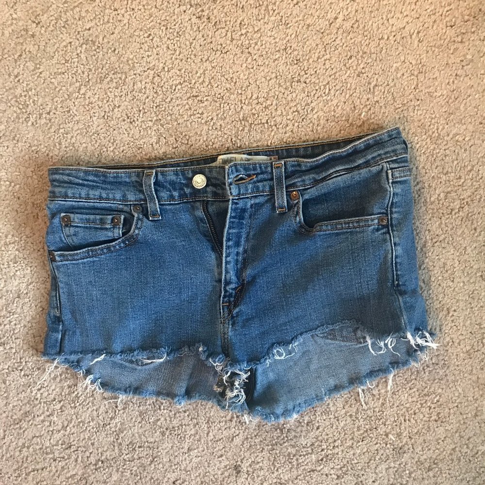 Levi's 519 low flare jean shorts